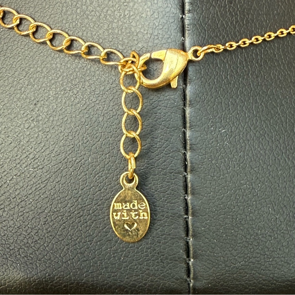 Cai Jewelry Initial Letter “J” pendant Necklace Gold Tone - Picture 4 of 5